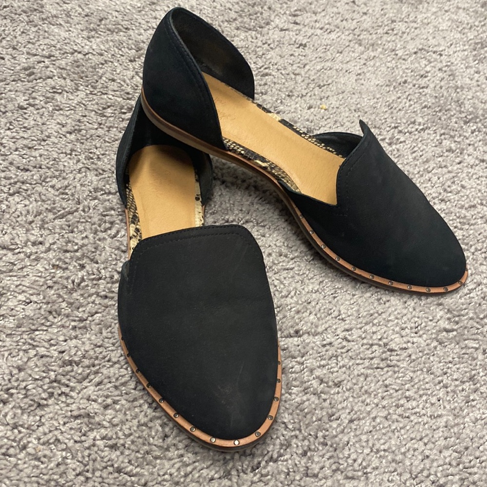 Women's black slide on shoes